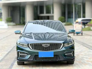 Geely Preface 2023 2.0T Seule cette version verte extérieur photo 3 Geely Preface 2023 2.0T Seule cette version verte extérieur photo 3