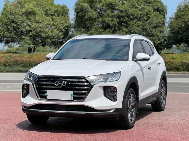 Hyundai Tucson 2020 280TGDi Dual-clutch two-drive smart joint version Country VI exterior photo 1 Hyundai Tucson 2020 280TGDi Dual-clutch two-drive smart joint version Country VI exterior photo 1
