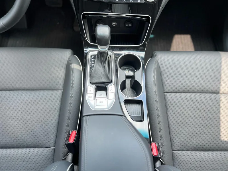 Hyundai Tucson 2020 280TGDi Dual-clutch two-drive smart joint version Country VI interior photo 17 Hyundai Tucson 2020 280TGDi Dual-clutch two-drive smart joint version Country VI interior photo 17