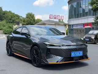 Changan UNI-V 2025 1.5T 500Bar Luxury sports-style exterior photo 3 Changan UNI-V 2025 1.5T 500Bar Luxury sports-style exterior photo 3