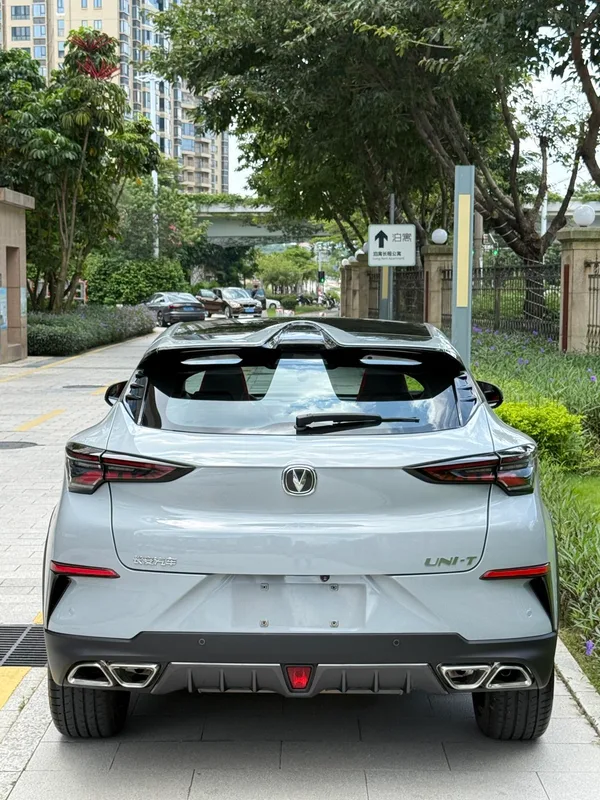 Changan UNI-T 2020 1.5T Flagship exterior photo 4 Changan UNI-T 2020 1.5T Flagship exterior photo 4
