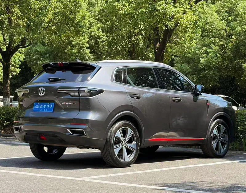 Changan CS55 PLUS 2022 Second generation 1.5T DCT Premium Trim exterior photo 5 Changan CS55 PLUS 2022 Second generation 1.5T DCT Premium Trim exterior photo 5