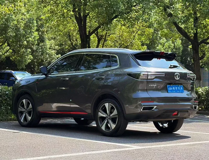 Changan CS55 PLUS 2022 Second generation 1.5T DCT Premium Trim exterior photo 7 Changan CS55 PLUS 2022 Second generation 1.5T DCT Premium Trim exterior photo 7