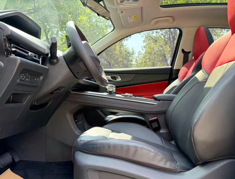 Changan CS55 PLUS 2022 Second generation 1.5T DCT Premium Trim interior photo 10 Changan CS55 PLUS 2022 Second generation 1.5T DCT Premium Trim interior photo 10