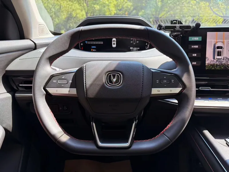 Changan CS55 PLUS 2022 Second generation 1.5T DCT Premium Trim interior photo 13 Changan CS55 PLUS 2022 Second generation 1.5T DCT Premium Trim interior photo 13