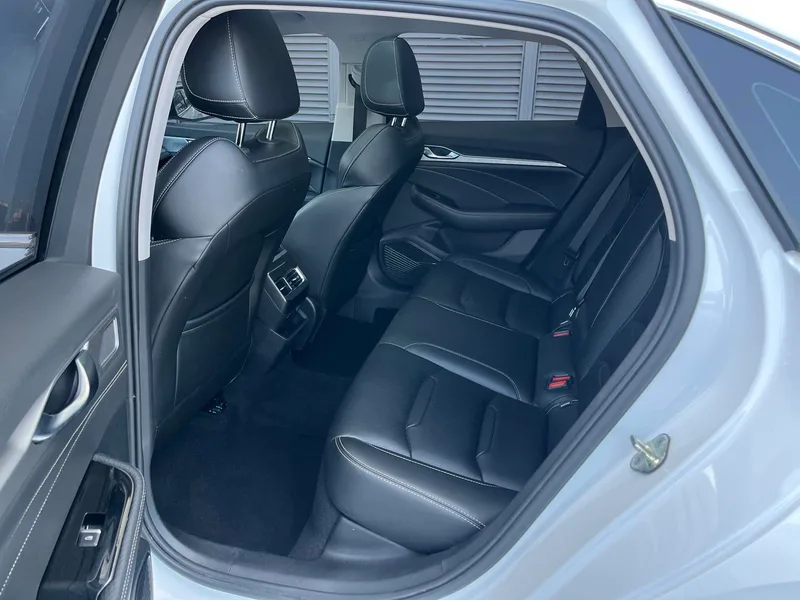 Geely Preface 2021 2.0T Luxury type+ exterior photo 9 Geely Preface 2021 2.0T Luxury type+ exterior photo 9