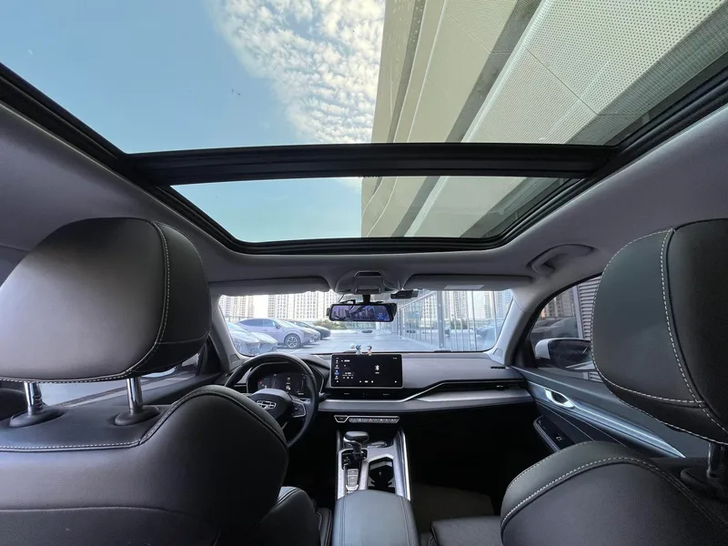 Geely Preface 2021 2.0T Luxury type+ interior photo 12 Geely Preface 2021 2.0T Luxury type+ interior photo 12