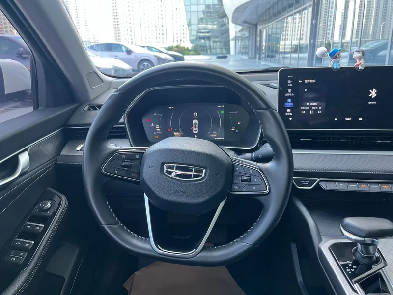 Geely Preface 2021 2.0T Luxury type+ interior photo 14 Geely Preface 2021 2.0T Luxury type+ interior photo 14