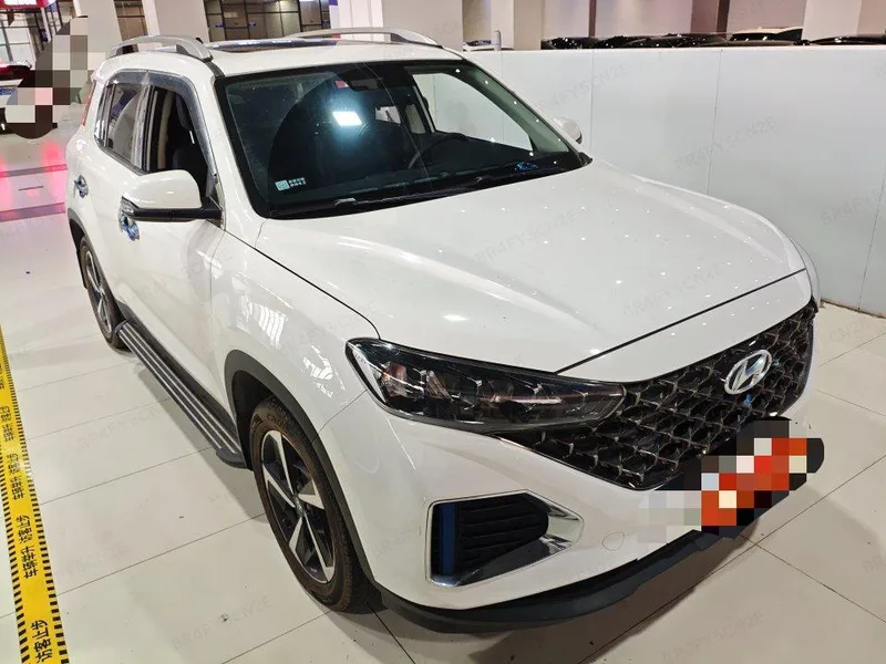 Hyundai ix35 2021 2.0L Automatic two-wheel drive leading version GLS exterior photo 2 Hyundai ix35 2021 2.0L Automatic two-wheel drive leading version GLS exterior photo 2