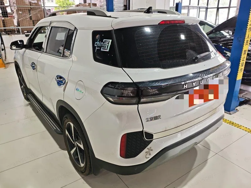 Hyundai ix35 2021 2.0L Automatic two-wheel drive leading version GLS exterior photo 3 Hyundai ix35 2021 2.0L Automatic two-wheel drive leading version GLS exterior photo 3
