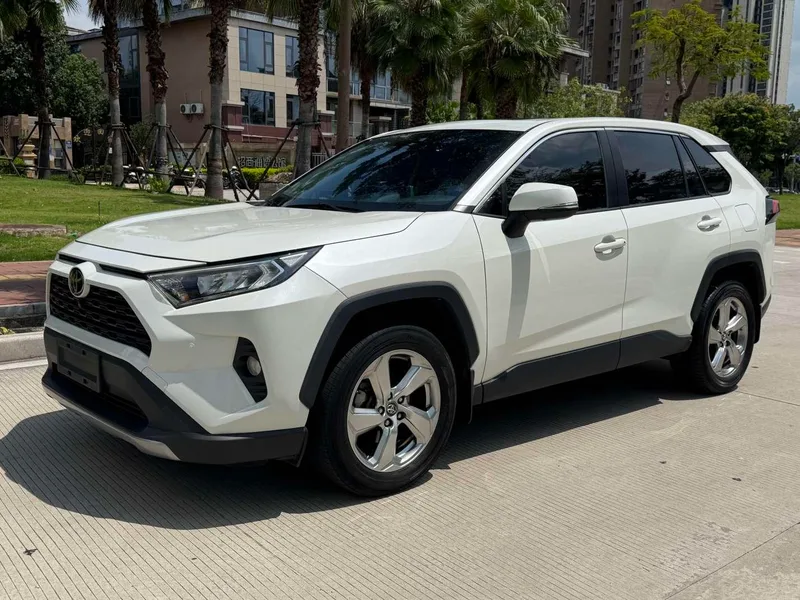 Toyota RAV4 2020 2.0L CVT Mode à deux roues motrices Plus Version extérieur photo 1 Toyota RAV4 2020 2.0L CVT Mode à deux roues motrices Plus Version extérieur photo 1