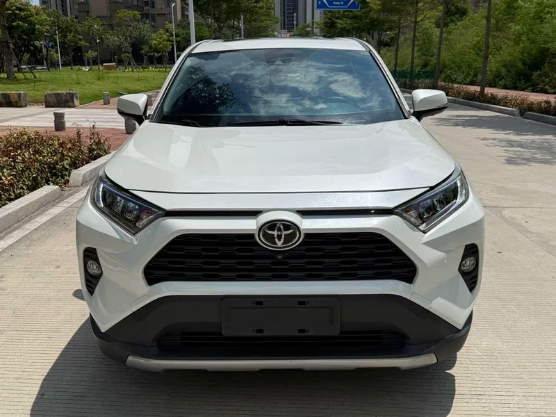 Toyota RAV4 2020 2.0L CVT Mode à deux roues motrices Plus Version extérieur photo 2 Toyota RAV4 2020 2.0L CVT Mode à deux roues motrices Plus Version extérieur photo 2