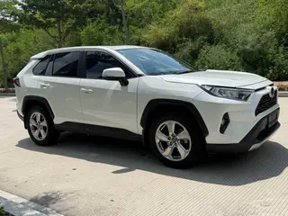Toyota RAV4 2020 2.0L CVT Mode à deux roues motrices Plus Version extérieur photo 3 Toyota RAV4 2020 2.0L CVT Mode à deux roues motrices Plus Version extérieur photo 3