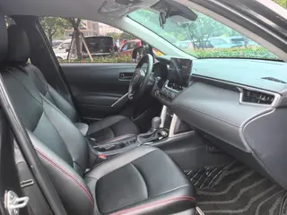 Toyota Corolla Cross 2024 2.0L CVT Pioneer Edition interior photo 13 Toyota Corolla Cross 2024 2.0L CVT Pioneer Edition interior photo 13