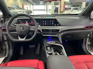 Changan UNI-T 2020 1.5T Flagship exterior photo 6 Changan UNI-T 2020 1.5T Flagship exterior photo 6