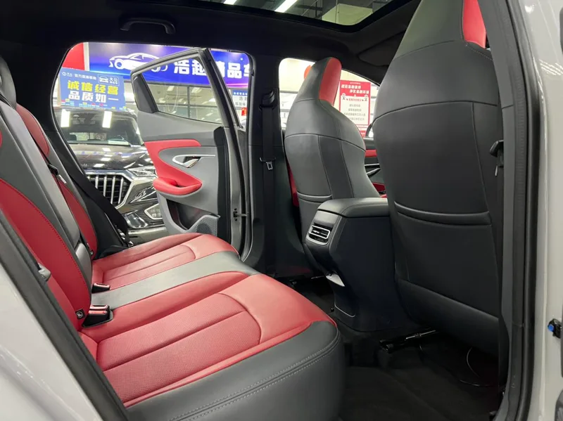 Changan UNI-T 2020 1.5T Flagship interior photo 9 Changan UNI-T 2020 1.5T Flagship interior photo 9