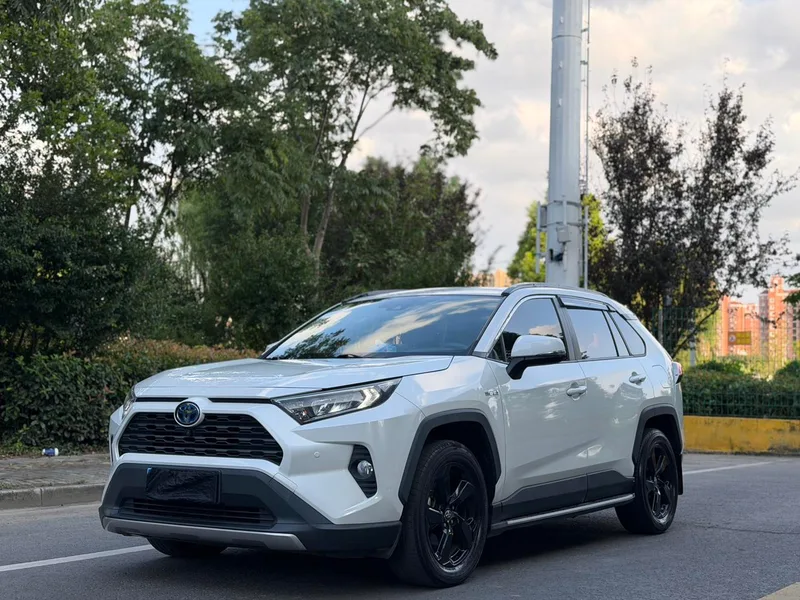 Toyota RAV4 2021 Dual Power 2.5L CVT Four-wheel drive elite Plus version exterior photo 1 Toyota RAV4 2021 Dual Power 2.5L CVT Four-wheel drive elite Plus version exterior photo 1