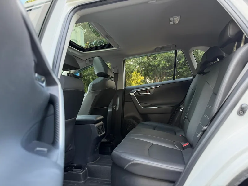 Toyota RAV4 2021 Dual Power 2.5L CVT Four-wheel drive elite Plus version exterior photo 6 Toyota RAV4 2021 Dual Power 2.5L CVT Four-wheel drive elite Plus version exterior photo 6