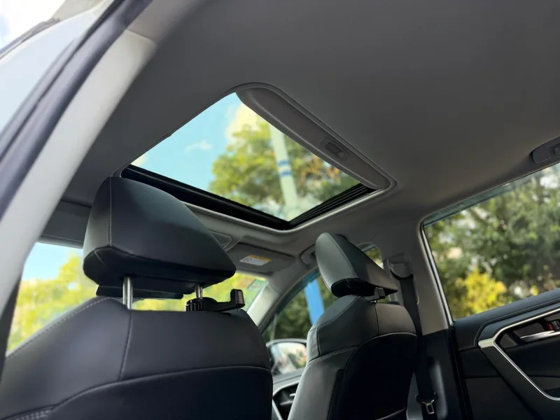 Toyota RAV4 2021 Dual Power 2.5L CVT Four-wheel drive elite Plus version exterior photo 7 Toyota RAV4 2021 Dual Power 2.5L CVT Four-wheel drive elite Plus version exterior photo 7