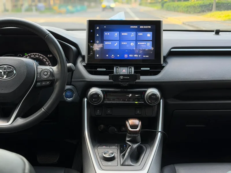 Toyota RAV4 2021 Dual Power 2.5L CVT Four-wheel drive elite Plus version exterior photo 9 Toyota RAV4 2021 Dual Power 2.5L CVT Four-wheel drive elite Plus version exterior photo 9