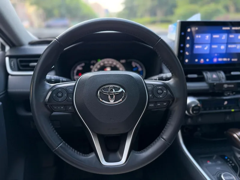 Toyota RAV4 2021 Dual Power 2.5L CVT Four-wheel drive elite Plus version interior photo 11 Toyota RAV4 2021 Dual Power 2.5L CVT Four-wheel drive elite Plus version interior photo 11