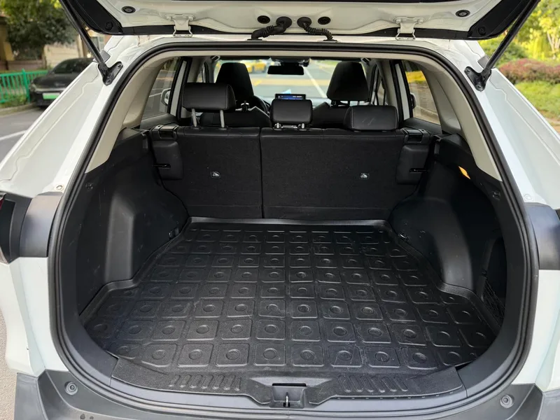Toyota RAV4 2021 Dual Power 2.5L CVT Four-wheel drive elite Plus version interior photo 17 Toyota RAV4 2021 Dual Power 2.5L CVT Four-wheel drive elite Plus version interior photo 17