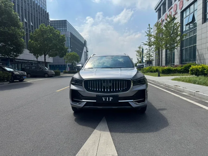 Geely Monjaro 2024 2.0TD High-power automatic two-wheel drive skyline version exterior photo 3 Geely Monjaro 2024 2.0TD High-power automatic two-wheel drive skyline version exterior photo 3