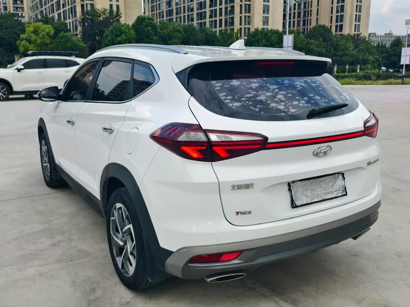 Hyundai Tucson 2020 280TGDi Dual-clutch two-drive smart joint version Country VI exterior photo 6 Hyundai Tucson 2020 280TGDi Dual-clutch two-drive smart joint version Country VI exterior photo 6