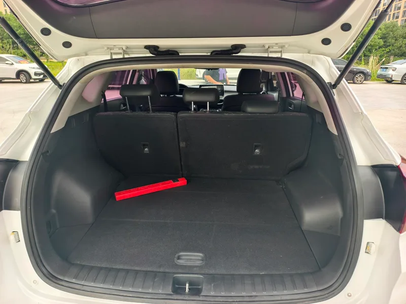 Hyundai Tucson 2020 280TGDi Dual-clutch two-drive smart joint version Country VI interior photo 10 Hyundai Tucson 2020 280TGDi Dual-clutch two-drive smart joint version Country VI interior photo 10