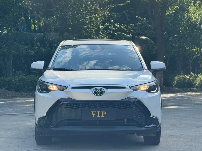 Toyota Frontlander 2024 2.0L Intelligent electric hybrid double engine Leading Edition exterior photo 2 Toyota Frontlander 2024 2.0L Intelligent electric hybrid double engine Leading Edition exterior photo 2