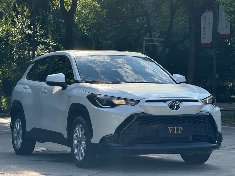 Toyota Frontlander 2024 2.0L Intelligent electric hybrid double engine Leading Edition exterior photo 3 Toyota Frontlander 2024 2.0L Intelligent electric hybrid double engine Leading Edition exterior photo 3