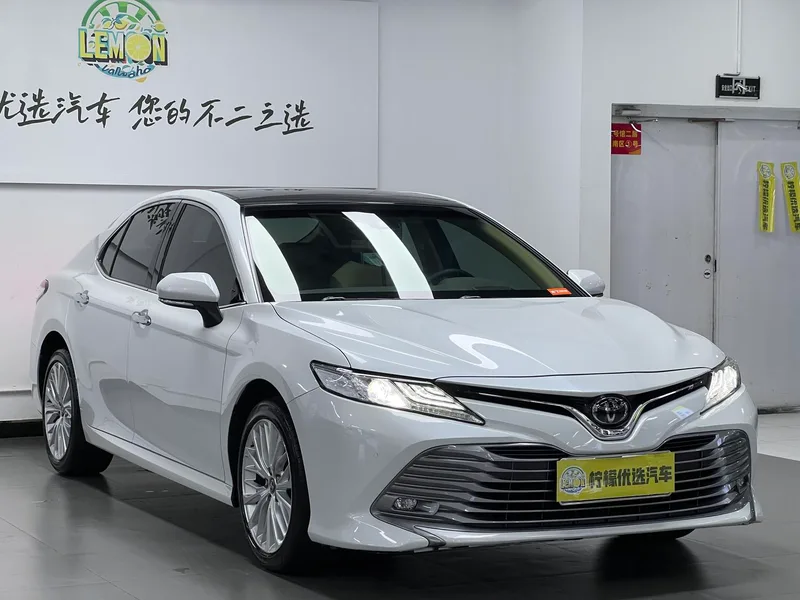 Toyota Camry 2019 2.5G Luxury Edition Country VI exterior photo 4 Toyota Camry 2019 2.5G Luxury Edition Country VI exterior photo 4