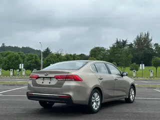 Kia K4 2014 1.8L Automatic GLS exterior photo 4 Kia K4 2014 1.8L Automatic GLS exterior photo 4