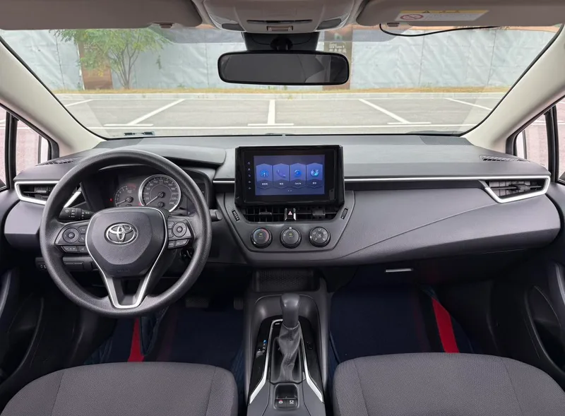 Toyota Corolla 2021 1.2T S-CVT Pioneer Edition interior photo 9 Toyota Corolla 2021 1.2T S-CVT Pioneer Edition interior photo 9