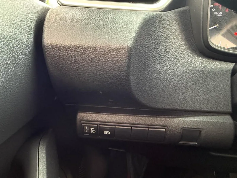 Toyota Corolla 2021 1.2T S-CVT Pioneer Edition interior photo 16 Toyota Corolla 2021 1.2T S-CVT Pioneer Edition interior photo 16