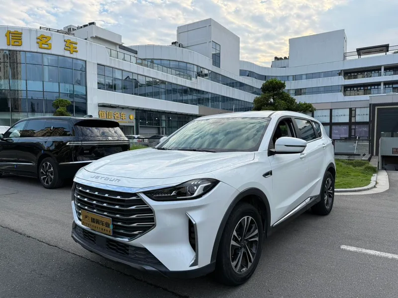 Jetour X70 PLUS 2021 1.5T 6MT wind 5 seat exterior photo 1 Jetour X70 PLUS 2021 1.5T 6MT wind 5 seat exterior photo 1