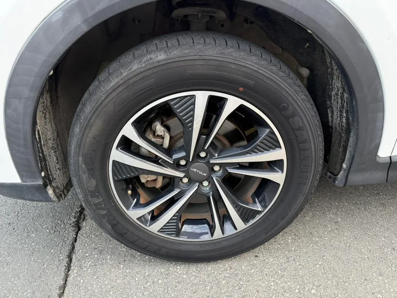 Jetour X70 PLUS 2021 1.5T 6MT wind 5 seat exterior photo 4 Jetour X70 PLUS 2021 1.5T 6MT wind 5 seat exterior photo 4