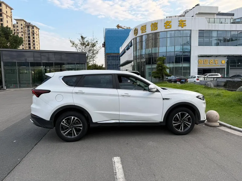 Jetour X70 PLUS 2021 1.5T 6MT wind 5 seat exterior photo 9 Jetour X70 PLUS 2021 1.5T 6MT wind 5 seat exterior photo 9