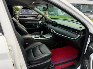 Jetour X70 PLUS 2021 1.5T 6MT wind 5 seat interior photo 12 Jetour X70 PLUS 2021 1.5T 6MT wind 5 seat interior photo 12