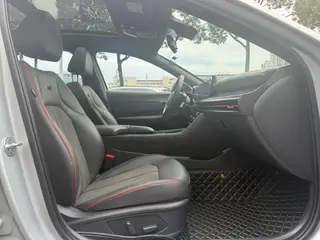 Hyundai Sonata 2024 2.0T N Line Pro interior photo 20 Hyundai Sonata 2024 2.0T N Line Pro interior photo 20