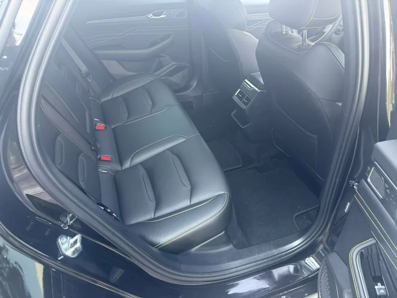 Geely Preface 2023 1.5T Edición Kunlun exterior foto 5 Geely Preface 2023 1.5T Edición Kunlun exterior foto 5