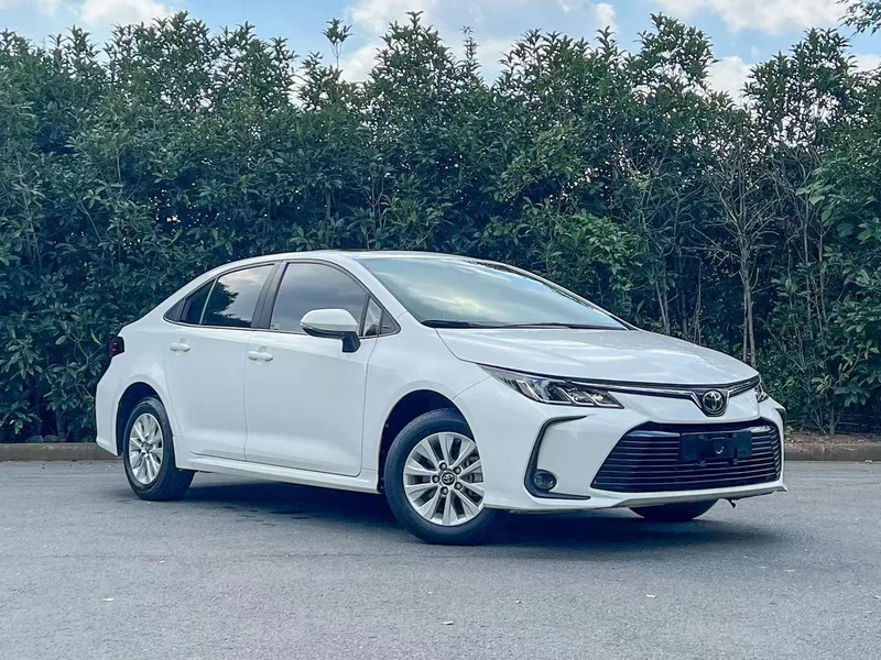 Toyota Corolla 2021 1.2T S-CVT Elite Edition exterior photo 3 Toyota Corolla 2021 1.2T S-CVT Elite Edition exterior photo 3