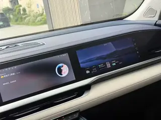 Geely Monjaro 2022 1.5T Thor Hi·F Oil-electric hybrid version Super wisdom interior photo 9