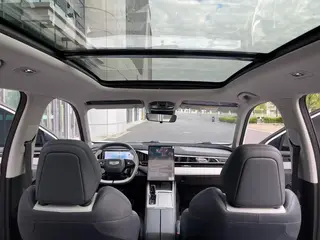 Geely Boyue L 2024 1.5TD DCT Premium Edition interior photo 13 Geely Boyue L 2024 1.5TD DCT Premium Edition interior photo 13