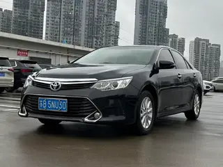 Toyota Camry 2016 2.0G Ведущая версия к десятой годовщине