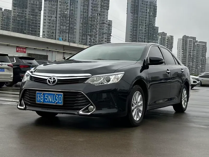 Toyota Camry 2016 2.0G 10th Anniversary Leading Edition exterior photo 1 Toyota Camry 2016 2.0G 10th Anniversary Leading Edition exterior photo 1