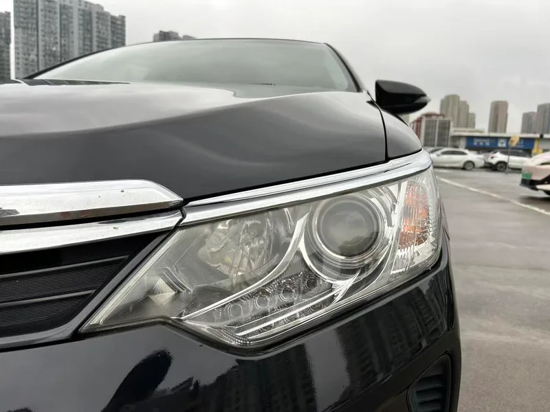 Toyota Camry 2016 2.0G 10th Anniversary Leading Edition interior photo 12 Toyota Camry 2016 2.0G 10th Anniversary Leading Edition interior photo 12