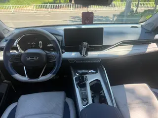 Geely Preface 2021 2.0T Finition premium intérieur photo 6 Geely Preface 2021 2.0T Finition premium intérieur photo 6