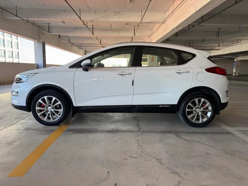 Geely Emgrand GS 2018 Sports version 1.8L Automatic Collar Type exterior photo 6 Geely Emgrand GS 2018 Sports version 1.8L Automatic Collar Type exterior photo 6