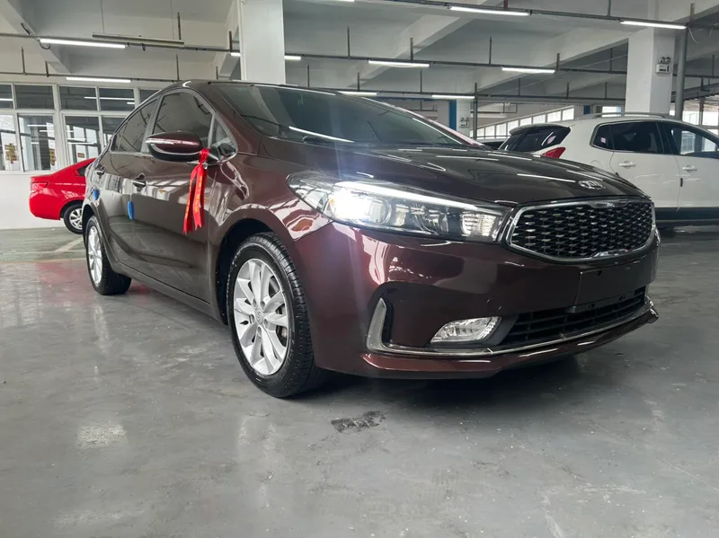 Kia K3 2016 1.6L Automatic GL exterior photo 3 Kia K3 2016 1.6L Automatic GL exterior photo 3
